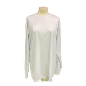 White long sleeve crew